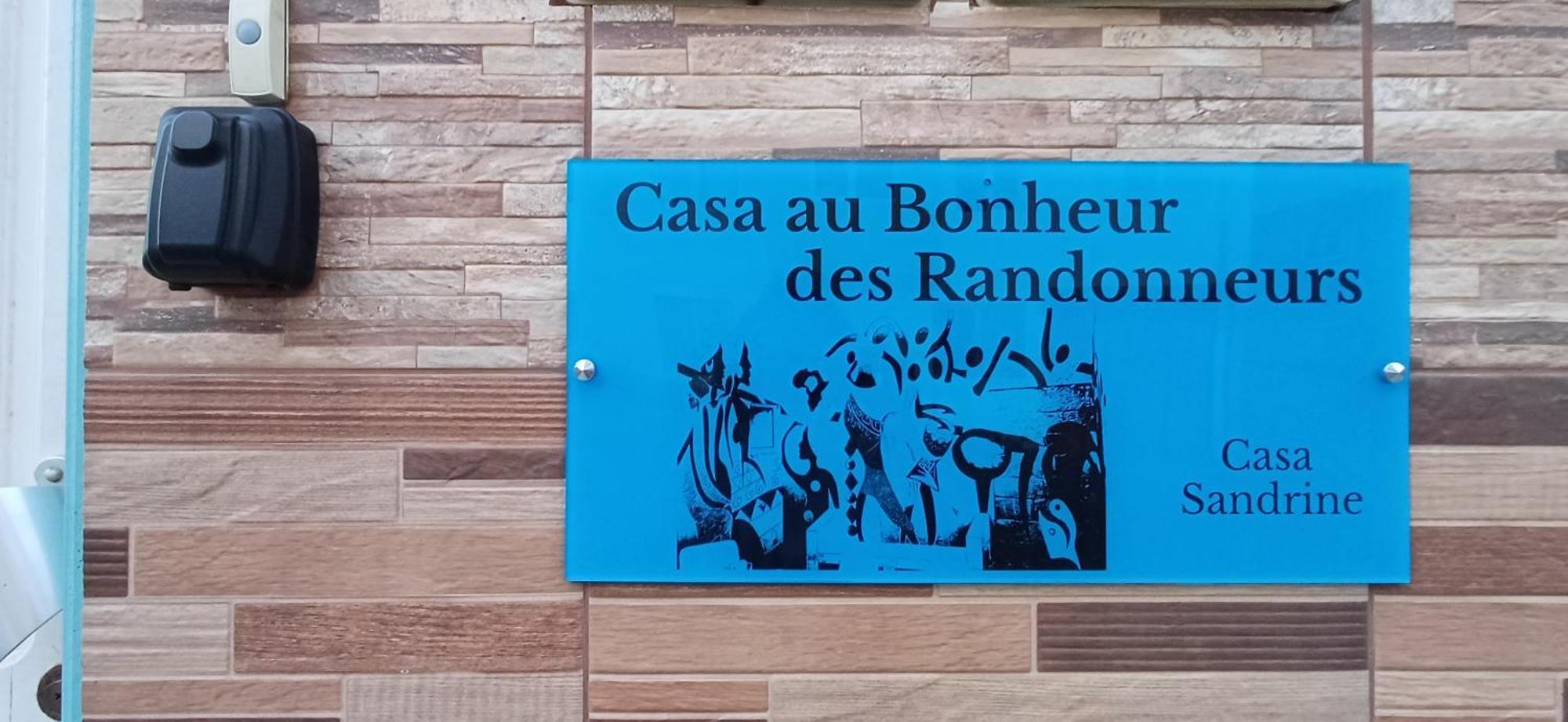 蓬塔杜索尔Casa Au Bonheur Des Randonneurs公寓 外观 照片